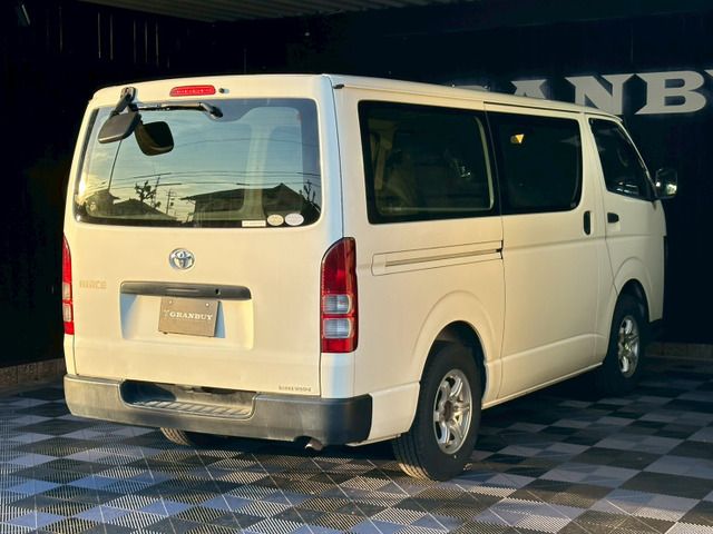 HIACE van 2WD