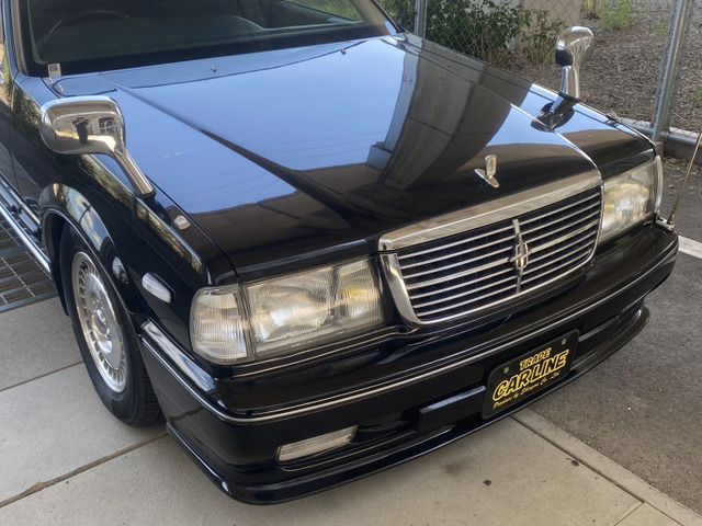 CEDRIC sedan