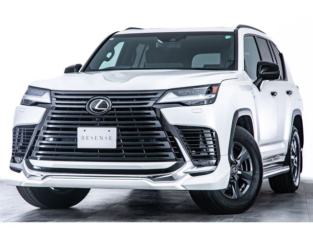 LEXUS LX600