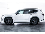LEXUS LX600