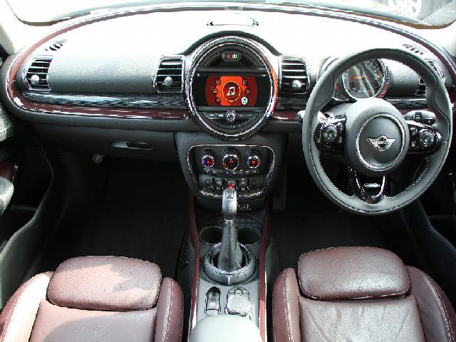 MINI COOPER S CLUBMAN
