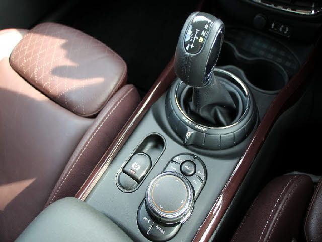 MINI COOPER S CLUBMAN