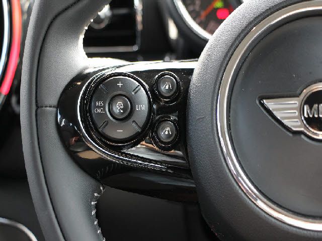 MINI COOPER S CLUBMAN