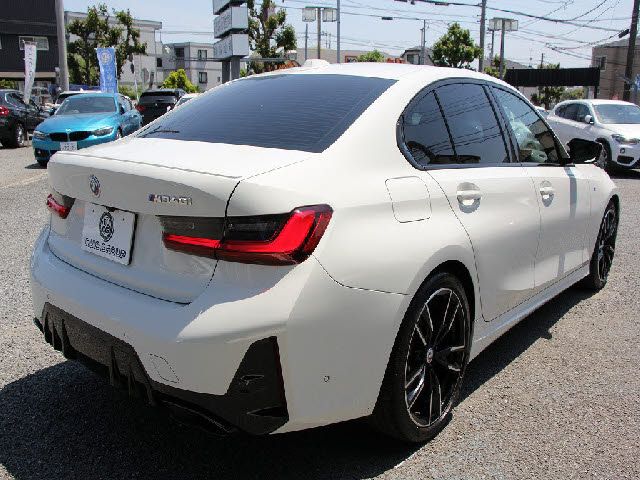 BMW 3 Series sedan