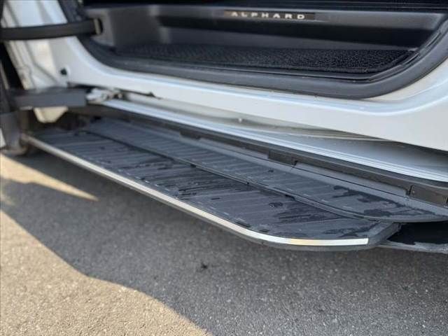 ALPHARD hybrid