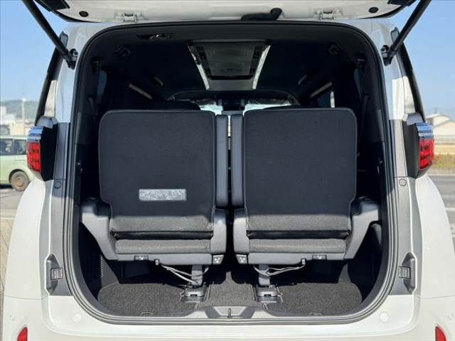 ALPHARD hybrid