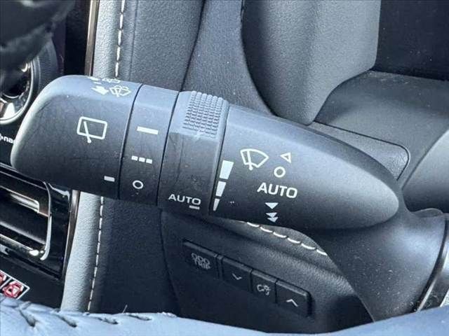 ALPHARD hybrid