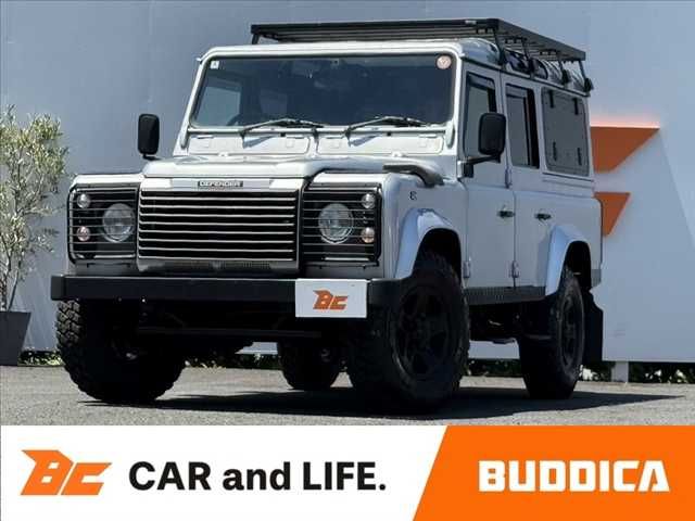 ROVER DEFENDER