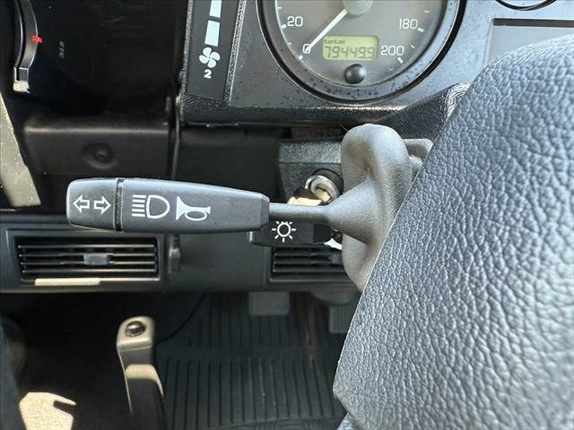 ROVER DEFENDER