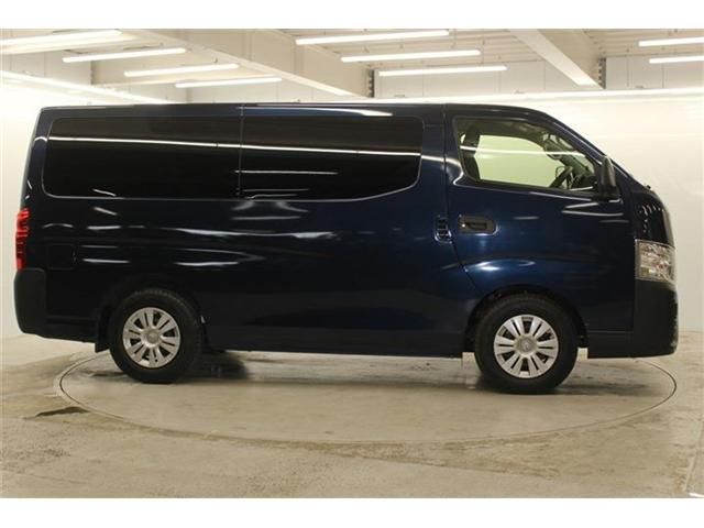 CARAVAN van 2WD