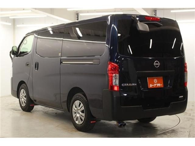 CARAVAN van 2WD
