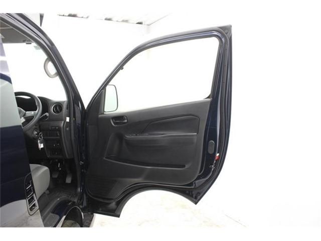 CARAVAN van 2WD