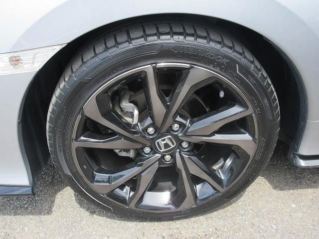 CIVIC hatchback