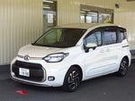 SIENTA HYBRID