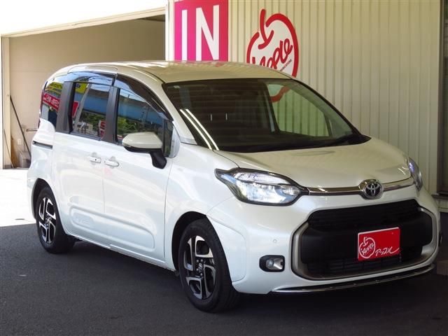 SIENTA HYBRID
