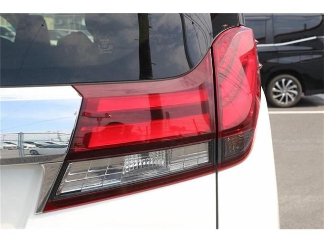 ALPHARD hybrid 4WD