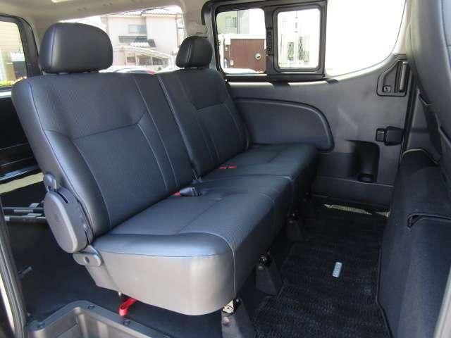 CARAVAN van 2WD