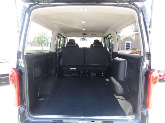 CARAVAN van 2WD