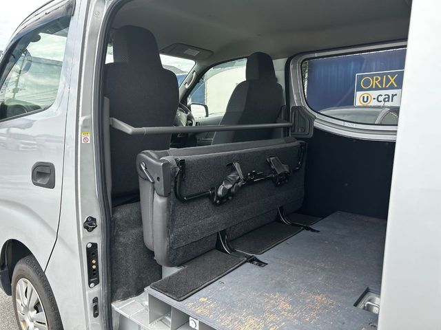 NV350 CARAVAN