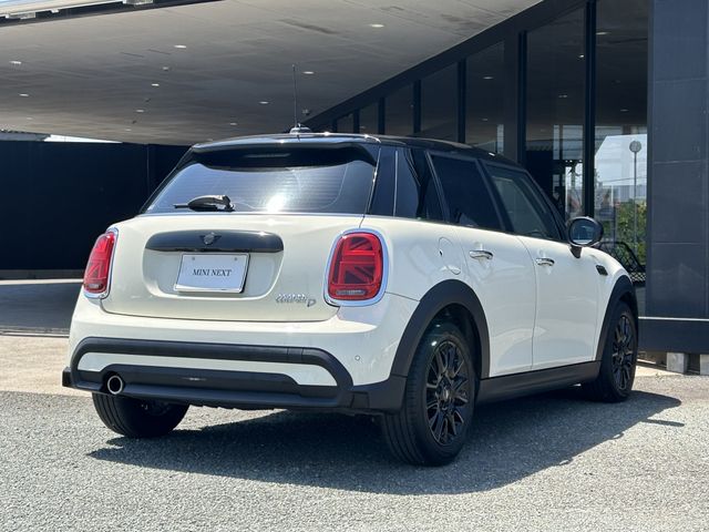 MINI COOPER D 5DOOR