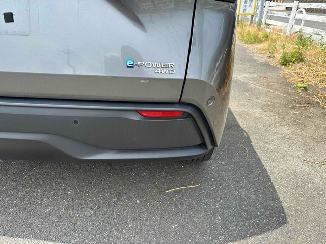 NOTE 4WD