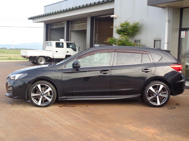 IMPREZA SPORT 4WD