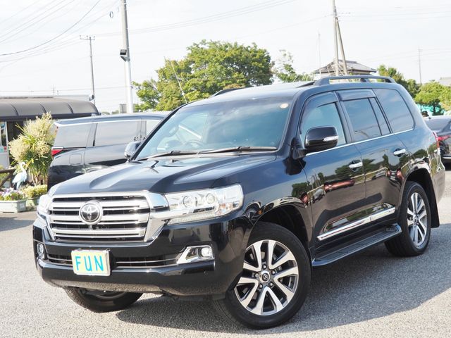LANDCRUISER wagon