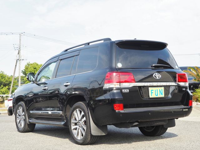 LANDCRUISER wagon