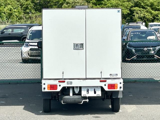 CARRY truck