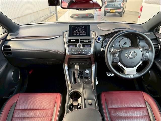 LEXUS NX300h