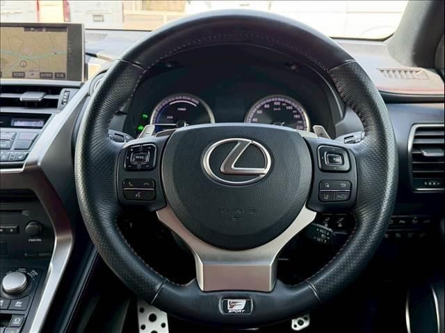 LEXUS NX300h