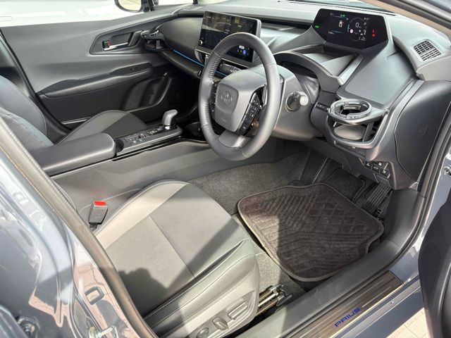 PRIUS PHV