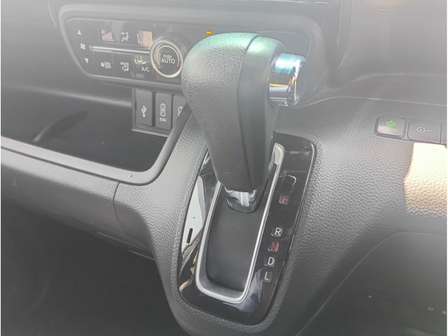 N BOX CUSTOM 4WD