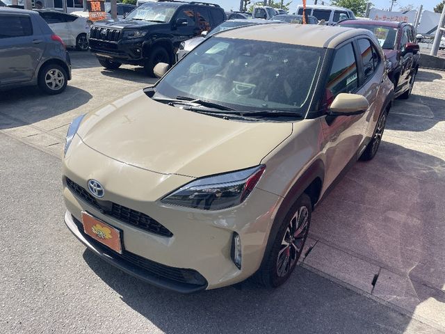 YARIS CROSS HYBRID