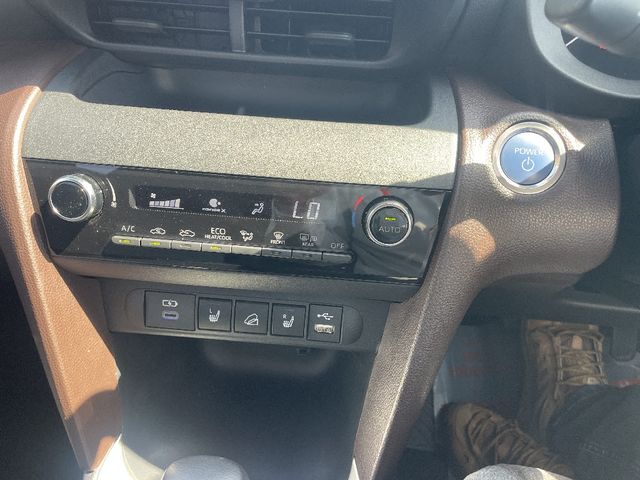YARIS CROSS HYBRID