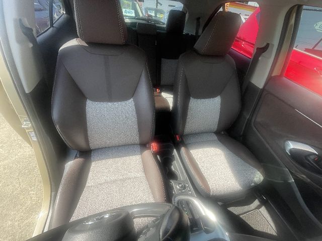 YARIS CROSS HYBRID