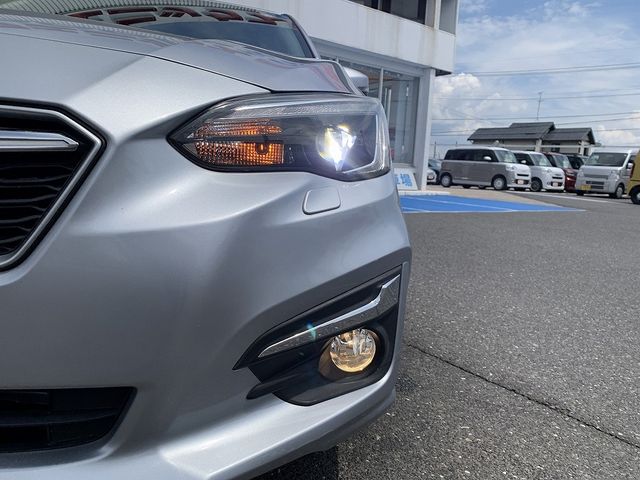 IMPREZA SPORT 4WD