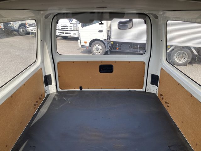 HIACE van 2WD