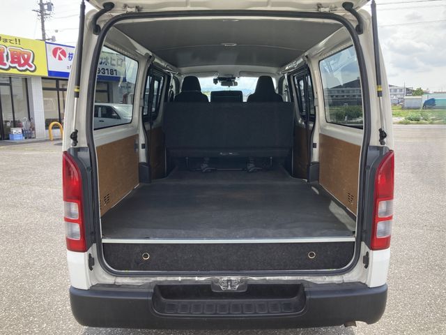 HIACE van 2WD