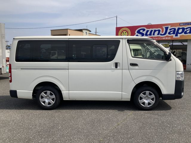 HIACE van 2WD