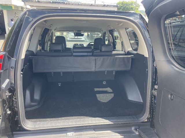 LANDCRUISER PRADO