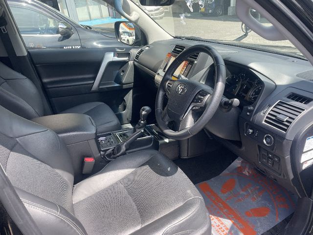 LANDCRUISER PRADO