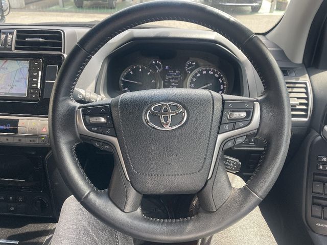 LANDCRUISER PRADO
