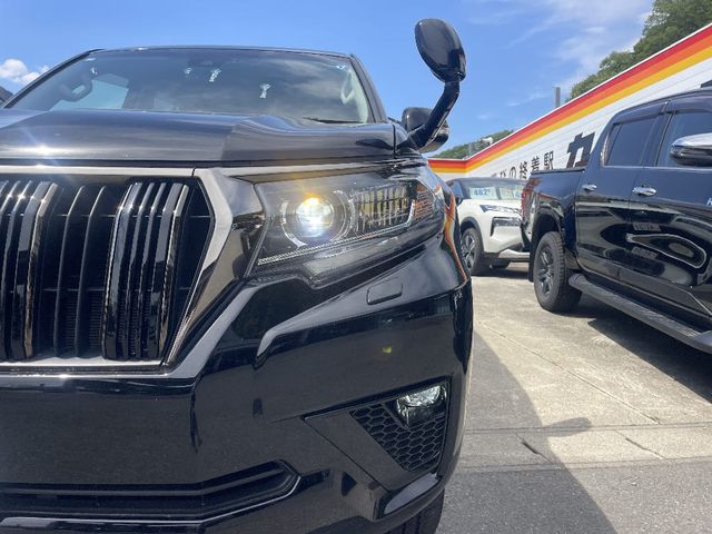 LANDCRUISER PRADO