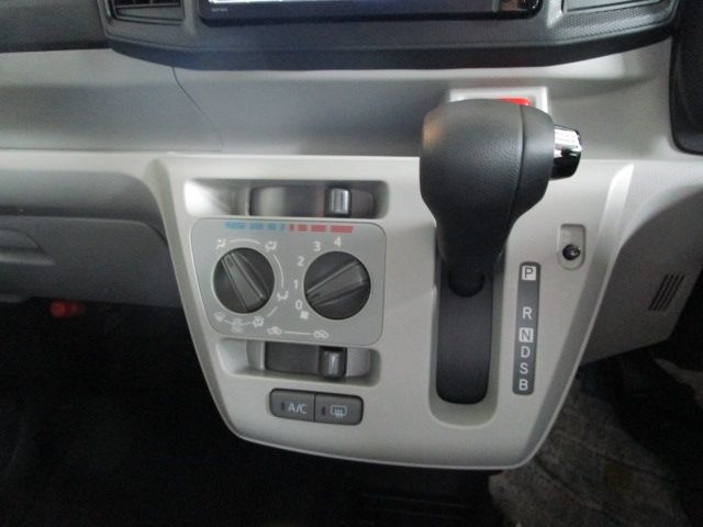 PIXIS EPOCH 4WD