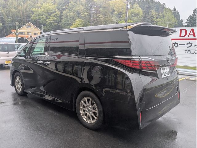 ALPHARD hybrid