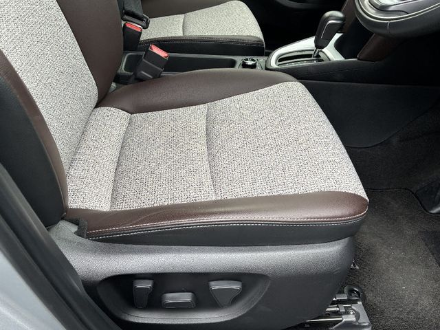 YARIS CROSS HYBRID