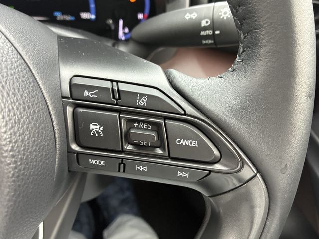 YARIS CROSS HYBRID