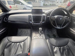 CROWN sedan hybrid