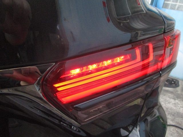 LEXUS LS500h